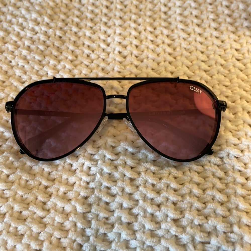 Brand new QUAY AUSTRALIA Dirty habit sunglasses
